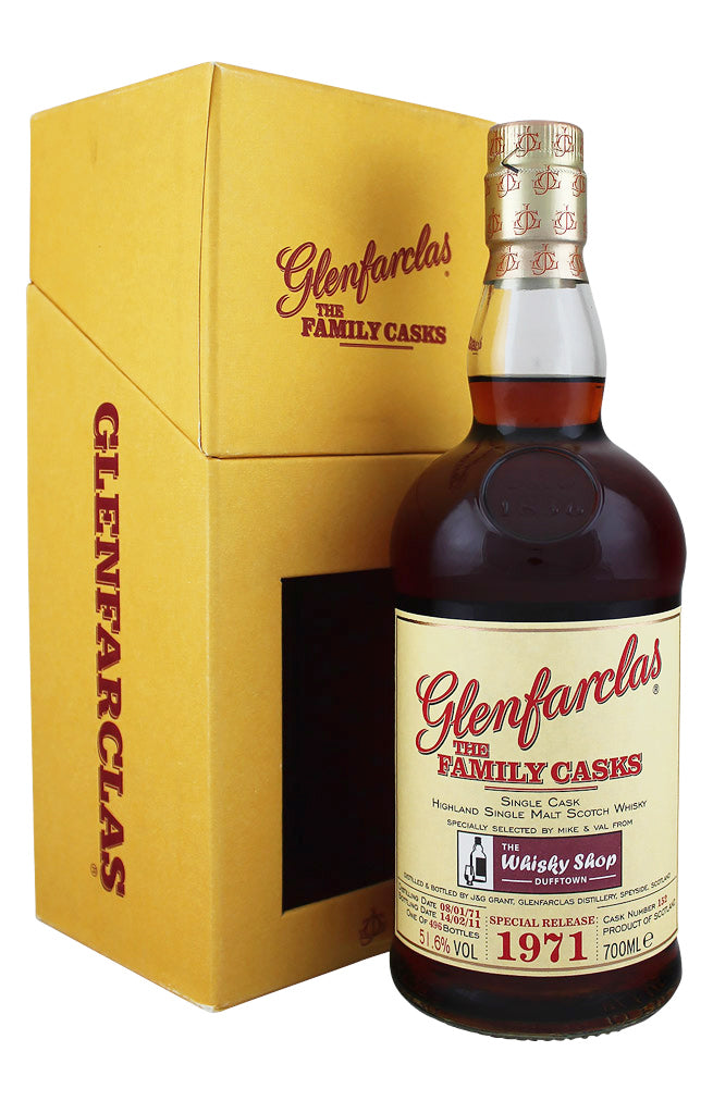 Glenfarclas Family Cask 152 Whisky Shop Dufftown 1971