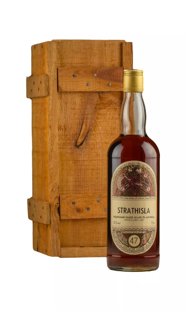 Strathisla 47 Year Old `Book of Kells` Gordon & MacPhail Strathisla 47 Year Old `Book of Kells` Gordon & MacPhail