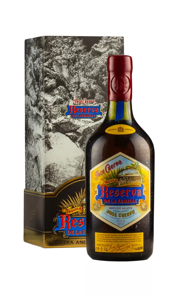 Jose Cuervo Reserva de la Familia Extra Anejo (2015 Release) Jose Cuervo Reserva de la Familia Extra Anejo (2015 Release)