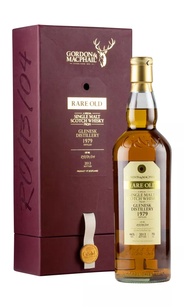 Glenesk 33 Year Old Rare Old Gordon and MacPhail Glenesk 33 Year Old Rare Old Gordon and MacPhail