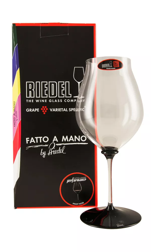 Riedel Fatto a Mano Performance Pinot Noir Black Base Riedel Fatto a Mano Performance Pinot Noir Black Base