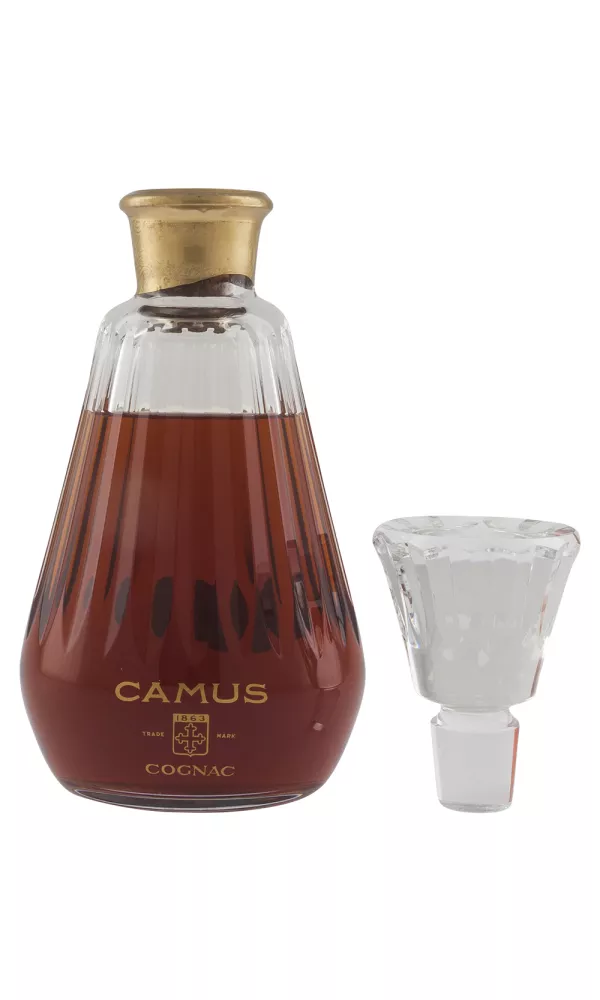 Camus Reserve Extra Vieille Baccarat Decanter Camus Reserve Extra Vieille Baccarat Decanter
