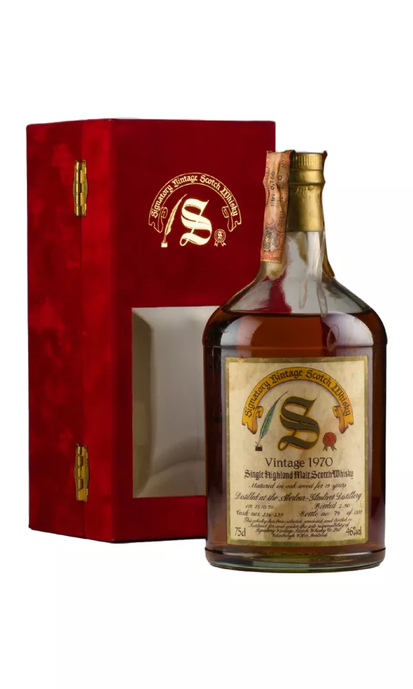 Aberlour 19 Year Old Signatory Vintage Aberlour 19 Year Old Signatory Vintage