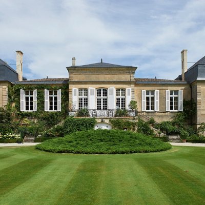 Château Langoa-Barton is a 3ème Grand Cru Classé estate situated in Saint-Julien and is well-known for producing incredibly traditional and formidably tannic wines.